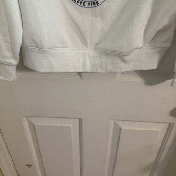 Victoria's Secret PINK Varsity Off-the-Shoulder Sweatshirt in White w/Blue Logo - Picture 4 of 7